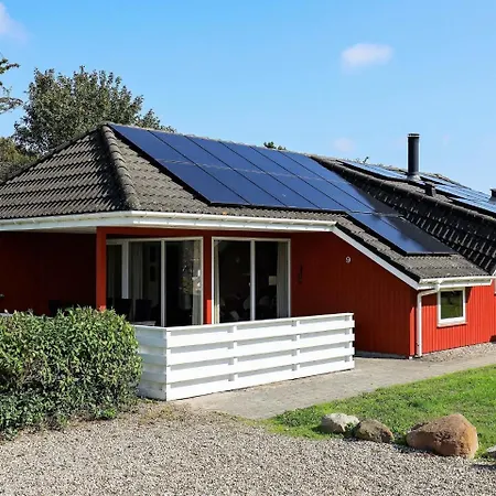 Four-bedroom Holiday In 8 * Nordenbro Vesteregn